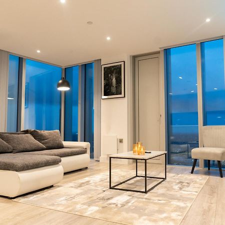 Luxury 2 Bed Penthouse With Stunning Views In Manchester City Centre ภายนอก รูปภาพ