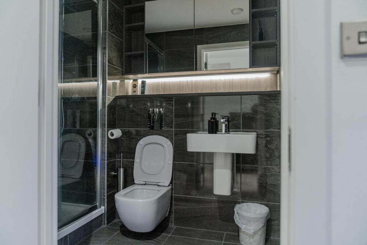 Luxury 2 Bed Penthouse With Stunning Views In Manchester City Centre ภายนอก รูปภาพ