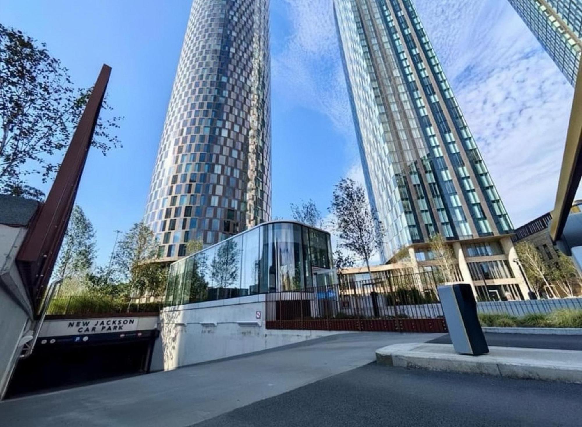 Luxury 2 Bed Penthouse With Stunning Views In Manchester City Centre ภายนอก รูปภาพ